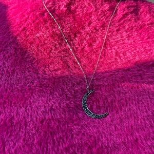 Elegant Silver Crescent Moon Necklace